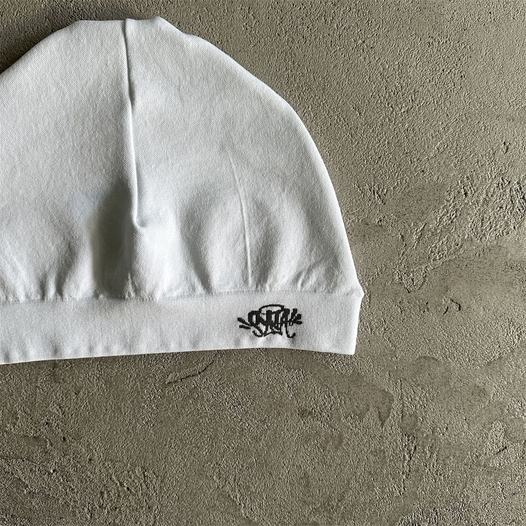 Syna White Beanie