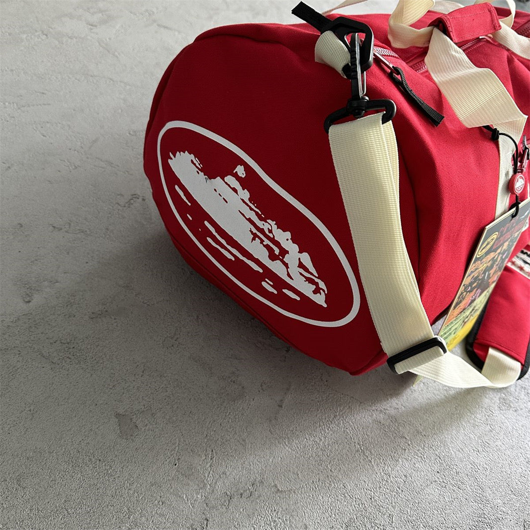 Corteiz Alcatraz Duffle- Red