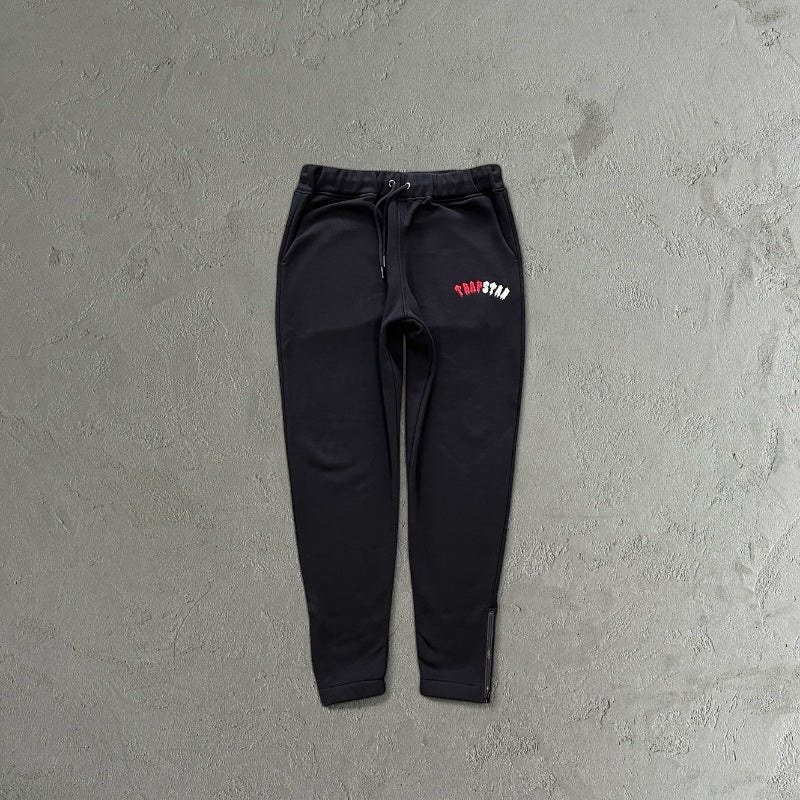 Trapstar Irongate Arch Chenille Red/Black-Tracksuit