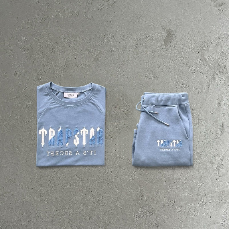 Trapstar Chenille Decoded Light Blue -Short Set