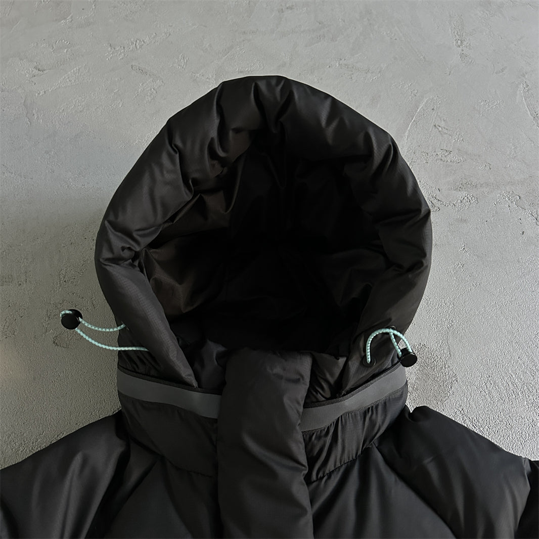 Syna Down Jacket- Black & Blue