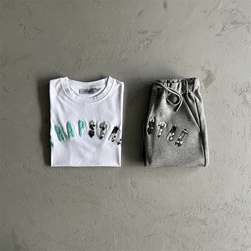 Trapstar Irongate Chenille Arch Grey/Sea Blue-Short Set