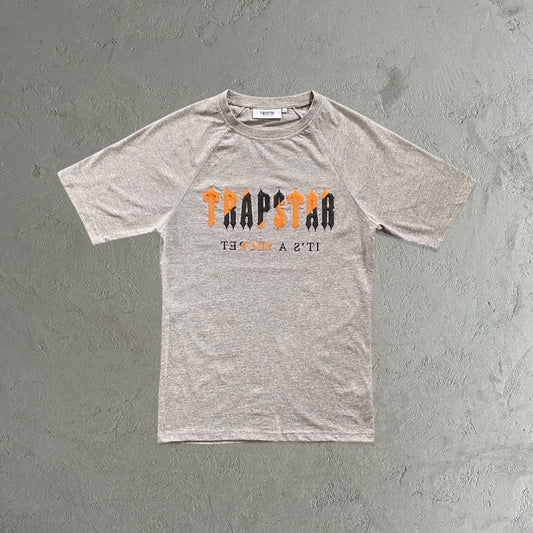 Trapstar Chenille Decoded Orange-Short Set